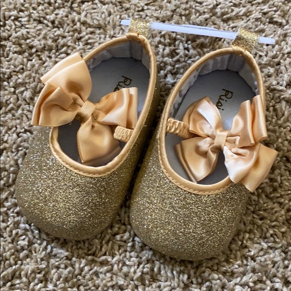Rising Star Other - NWT Rising Star gold glitter shoes size 3 9-12 mth